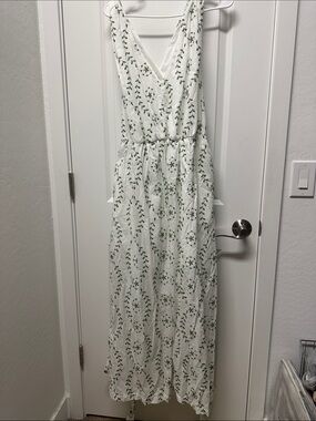 a new day White Maxi Dress with Green Vine Print